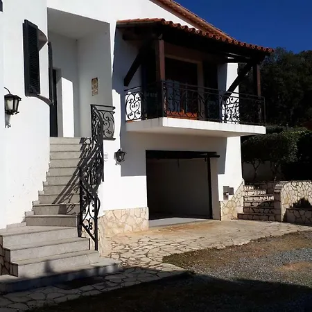Villa Carrer Ebre